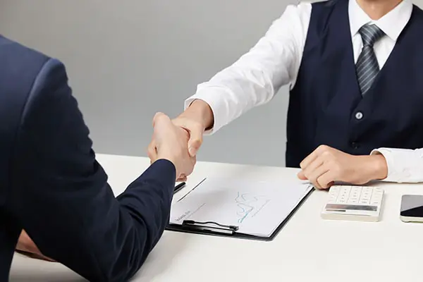 怎么形容生活很紧迫